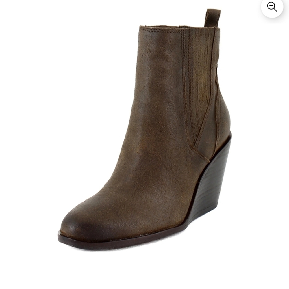 Lucky Brand Wilano Wedge Bootie Soft Suede Sz 8 NWT